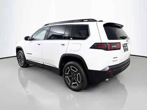 Bright White Clearcoat 2026 Jeep Cherokee Limited