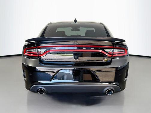 Pitch Black Clearcoat 2022 Dodge Charger Scat Pack