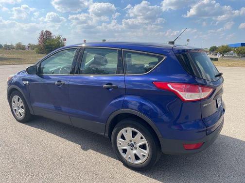 2016 Ford Escape S