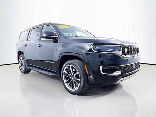 Diamond Black Crystal Pearlcoat 2024 Jeep Wagoneer Series II