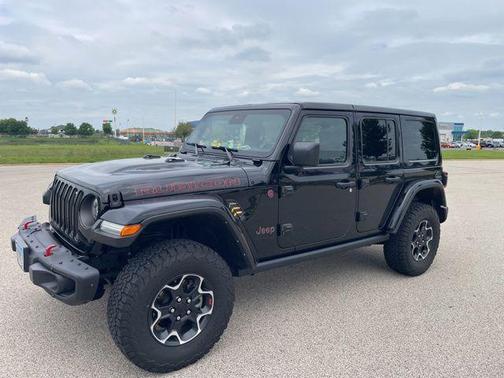 Black Clearcoat 2023 Jeep Wrangler Rubicon