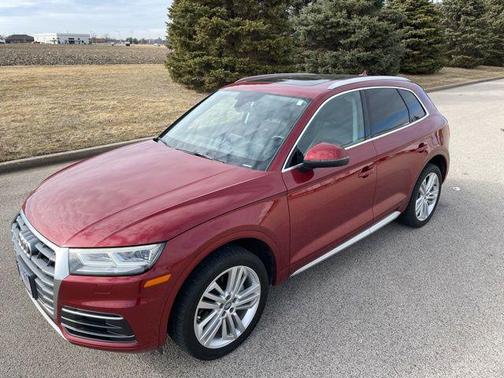 2018 Audi Q5 2.0T Premium Plus