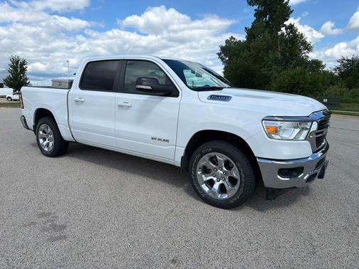 Bright White Clearcoat 2021 RAM 1500 Big Horn/Lone Star