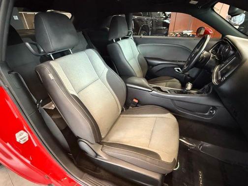 2015 Dodge Challenger R/T