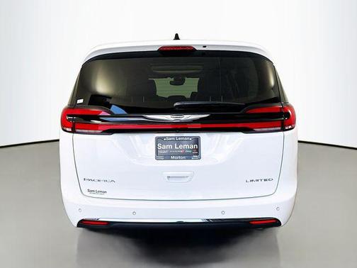 2024 Chrysler Pacifica Limited