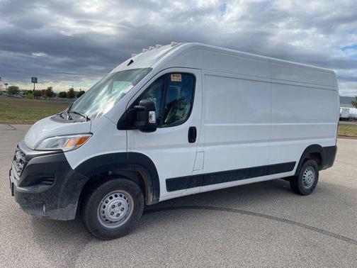 2025 RAM ProMaster 2500 Tradesman