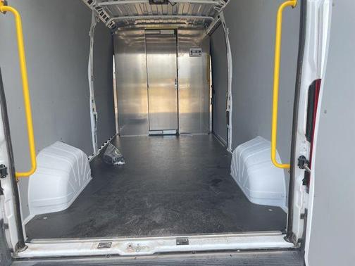 2025 RAM ProMaster 2500 Tradesman