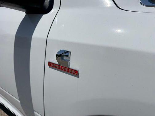 Bright White Clearcoat 2026 RAM 3500 Tradesman