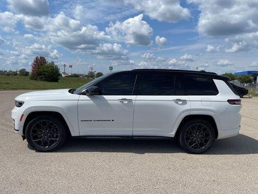 2023 Jeep Grand Cherokee L Summit