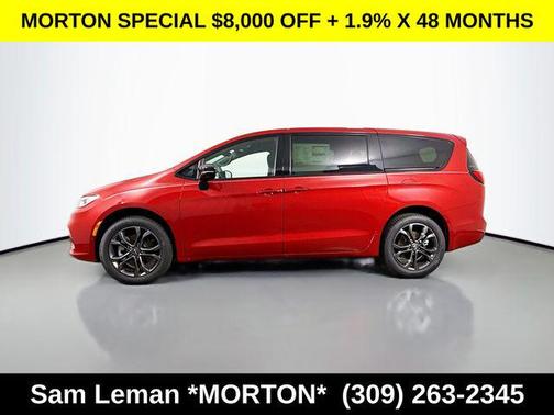 Red Hot Pearlcoat 2026 Chrysler Pacifica L