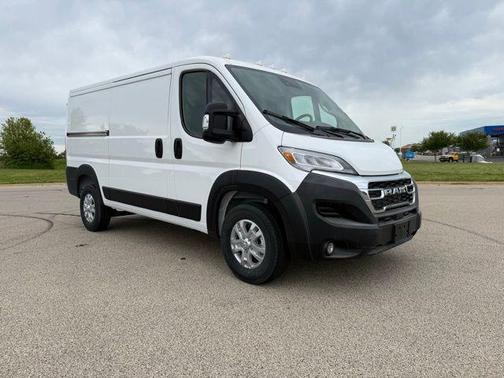 2025 RAM ProMaster 1500 Low Roof
