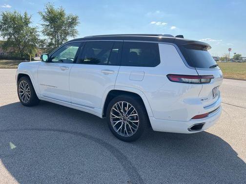 2021 Jeep Grand Cherokee L Summit