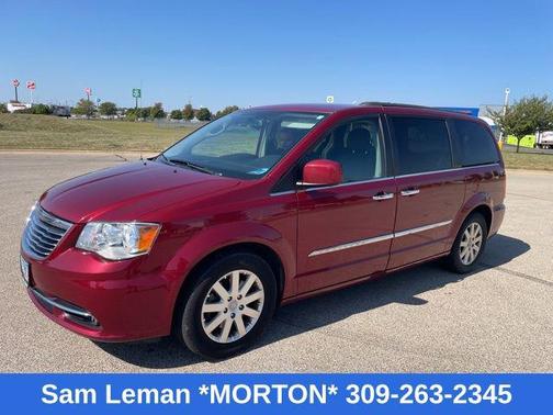 2016 Chrysler Town & Country Touring