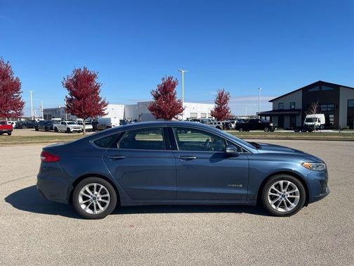 2019 Ford Fusion Hybrid SEL