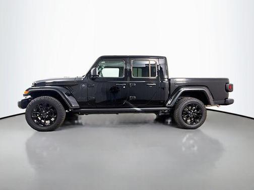 2024 Jeep Gladiator Nighthawk