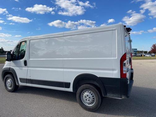 2025 RAM ProMaster 2500 Tradesman
