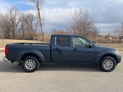 2017 Nissan Frontier SV