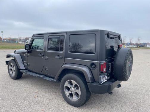 2018 Jeep Wrangler JK Unlimited Sahara
