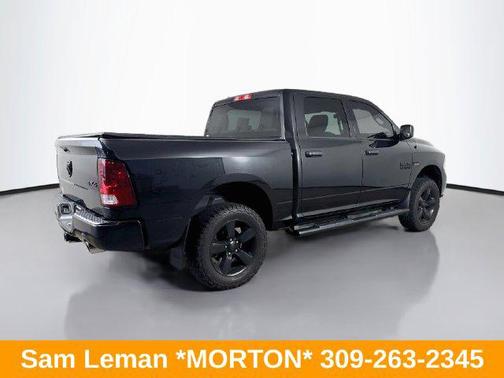 Brilliant Black Crystal Pearlcoat 2017 RAM 1500 Express