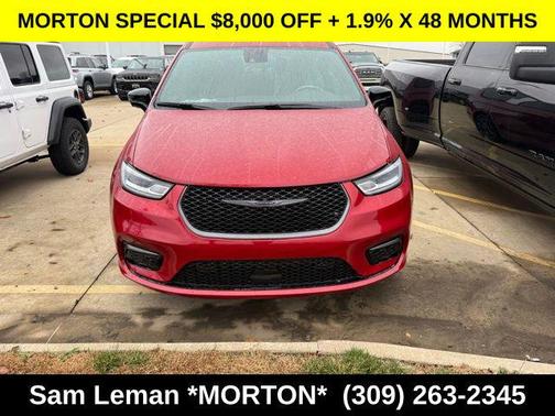 Red Hot Pearlcoat 2026 Chrysler Pacifica L