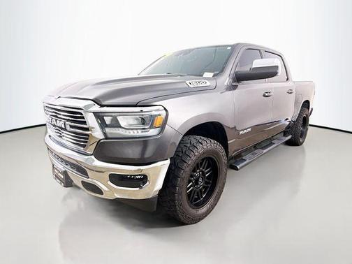 Granite Crystal Metallic Clearcoat 2023 RAM 1500 Laramie