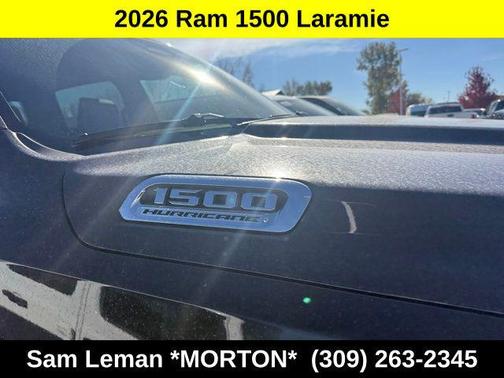 Diamond Black Crystal Pearlcoat 2026 RAM 1500 Laramie