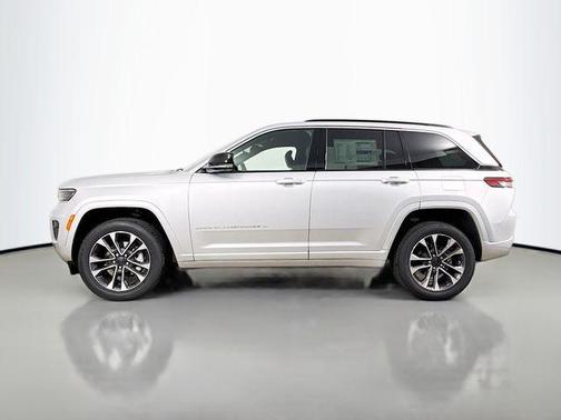 2025 Jeep Grand Cherokee Overland