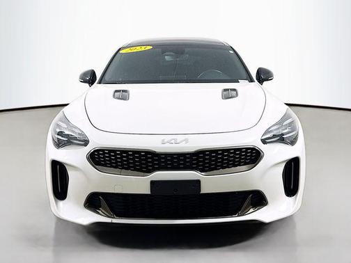 2023 Kia Stinger GT-Line
