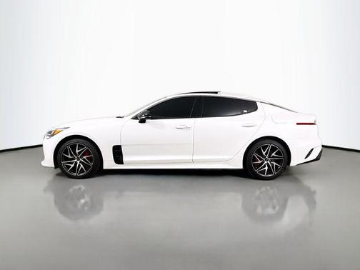 2023 Kia Stinger GT-Line