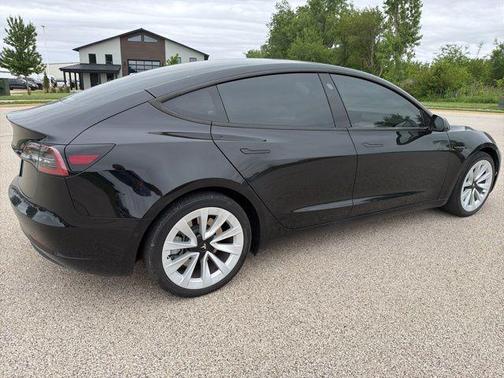 Solid Black 2022 Tesla Model 3 Standard Range