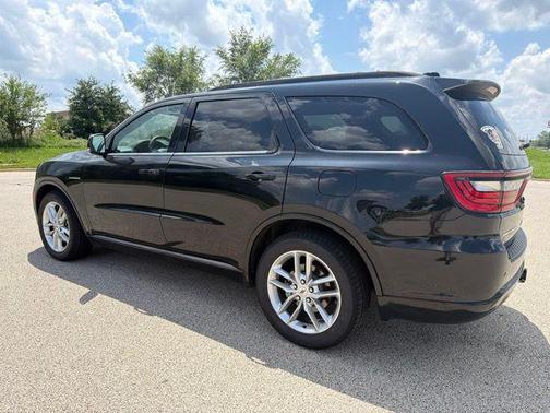 DB Black Crystal Clearcoat 2023 Dodge Durango R/T Plus