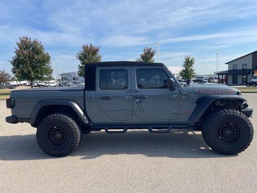 2024 Jeep Gladiator Mojave