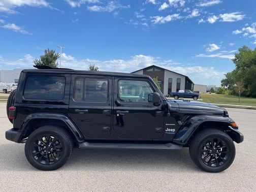 2022 Jeep Wrangler Unlimited 4xe Sahara
