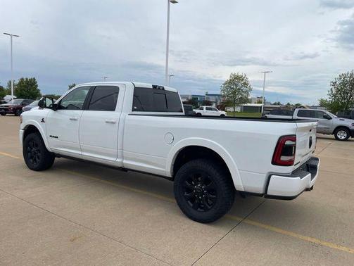 Bright White Clearcoat 2022 RAM 3500 Limited