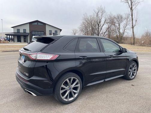 2016 Ford Edge Sport