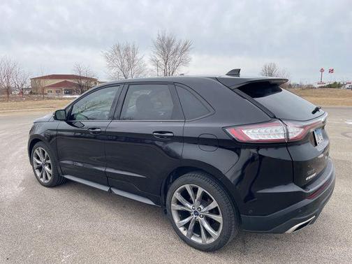 2016 Ford Edge Sport