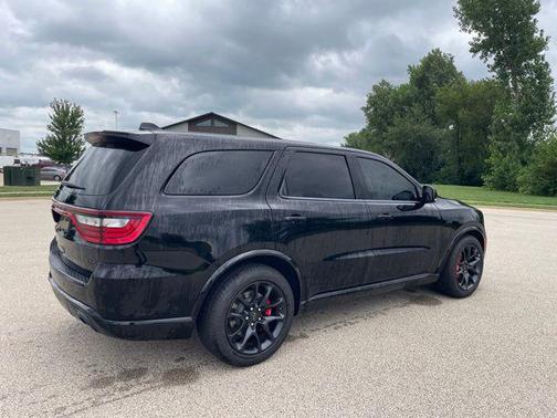 DB Black Crystal Clearcoat 2022 Dodge Durango SRT 392