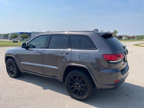 2019 Jeep Grand Cherokee Altitude