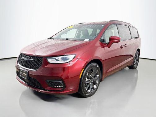 2021 Chrysler Pacifica Touring