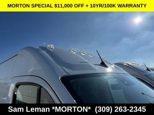Bright White Clearcoat 2026 RAM ProMaster 2500 Tradesman