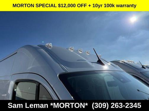 Bright White Clearcoat 2026 RAM ProMaster 2500 Tradesman