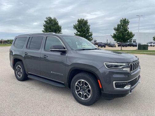 Baltic Gray Metallic Clearcoat 2024 Jeep Wagoneer Series II