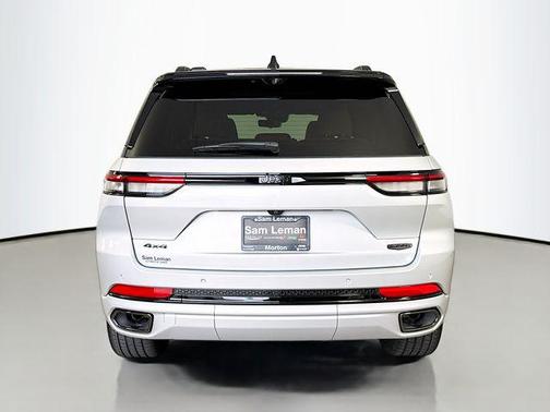 2025 Jeep Grand Cherokee Summit