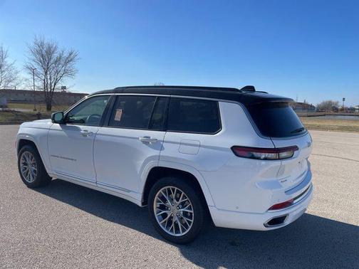 2024 Jeep Grand Cherokee L Summit