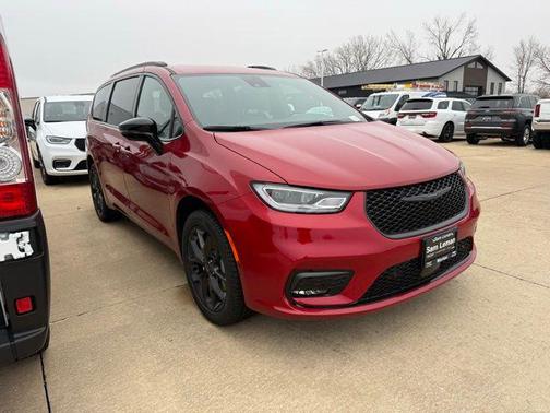 2026 Chrysler Pacifica L