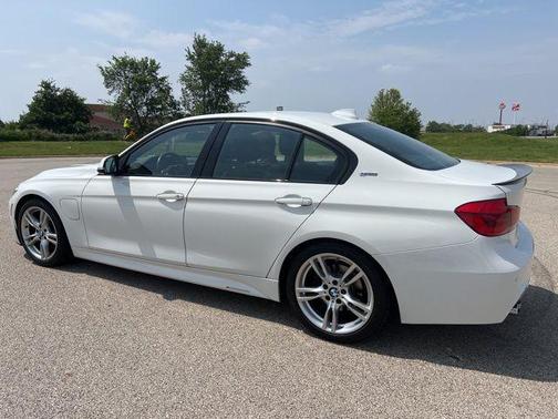 2017 BMW 330e 330e iPerformance