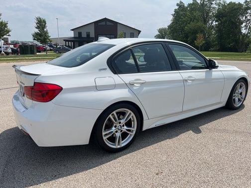 2017 BMW 330e 330e iPerformance