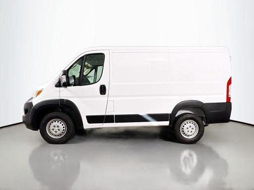 2025 RAM ProMaster 1500 Low Roof
