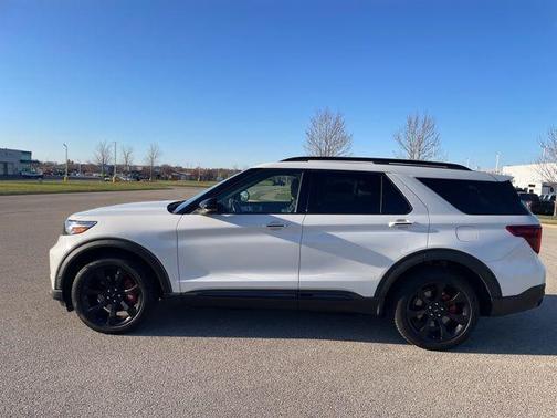 Oxford White 2020 Ford Explorer ST