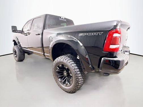 2024 RAM 3500 Laramie